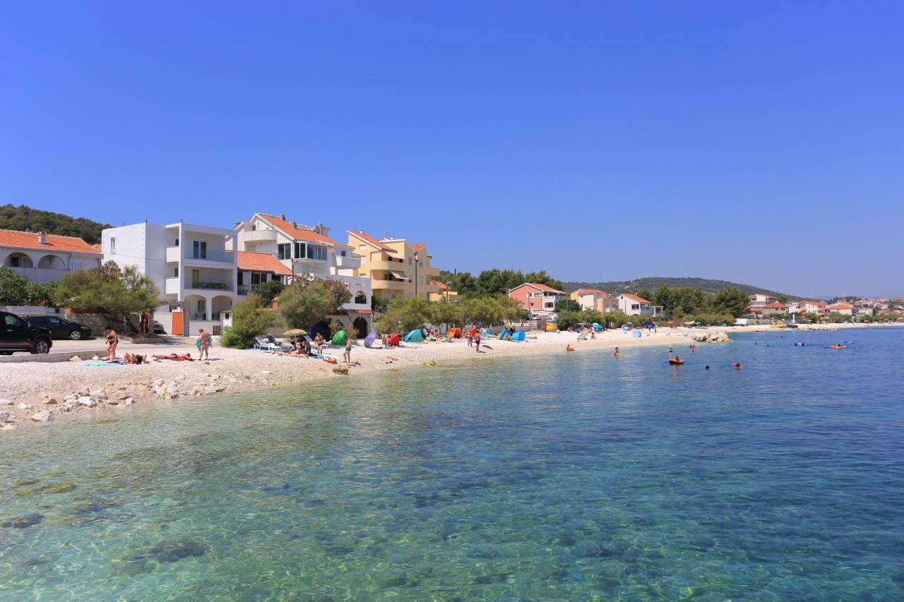 Apartments By The Sea Slatine, Ciovo - 1128 מראה חיצוני תמונה