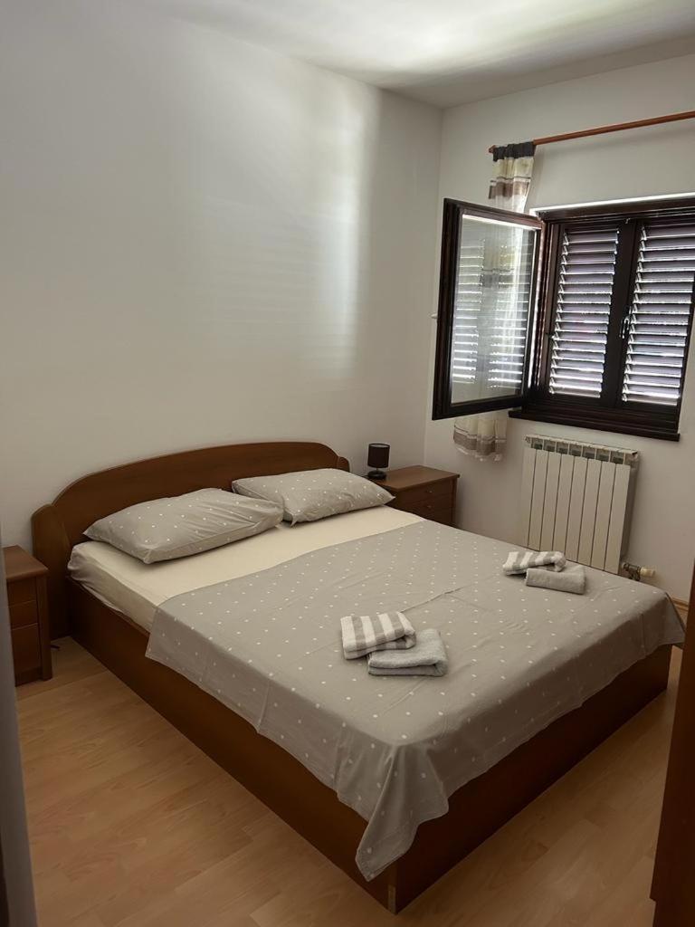 Apartments By The Sea Slatine, Ciovo - 1128 מראה חיצוני תמונה